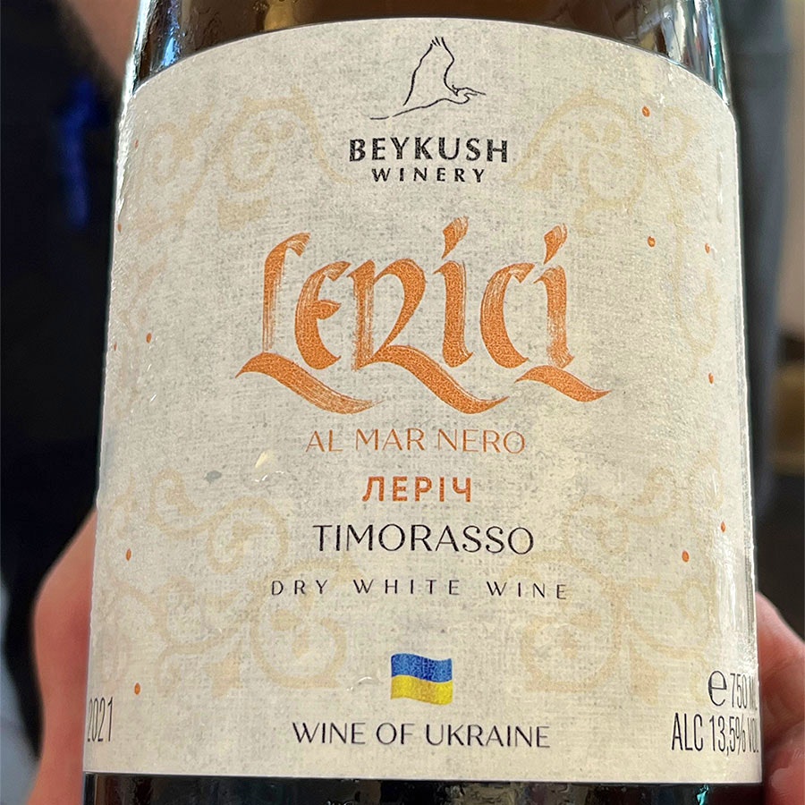 Close-up of label of Beykush's Timorasso bottling, called Lerici